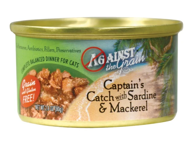 A 2.8 oz (80g) can of Captain's Catch with Sardine & Mackerel cat food, grain and gluten free.